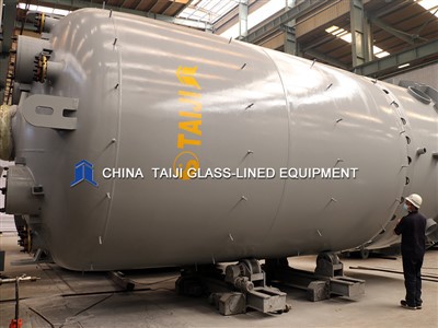 Nestandardna oprema obložena staklom